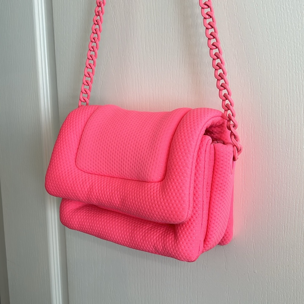 Anthropologie Essentiel Antwerp Neon Pink Puffy Bag